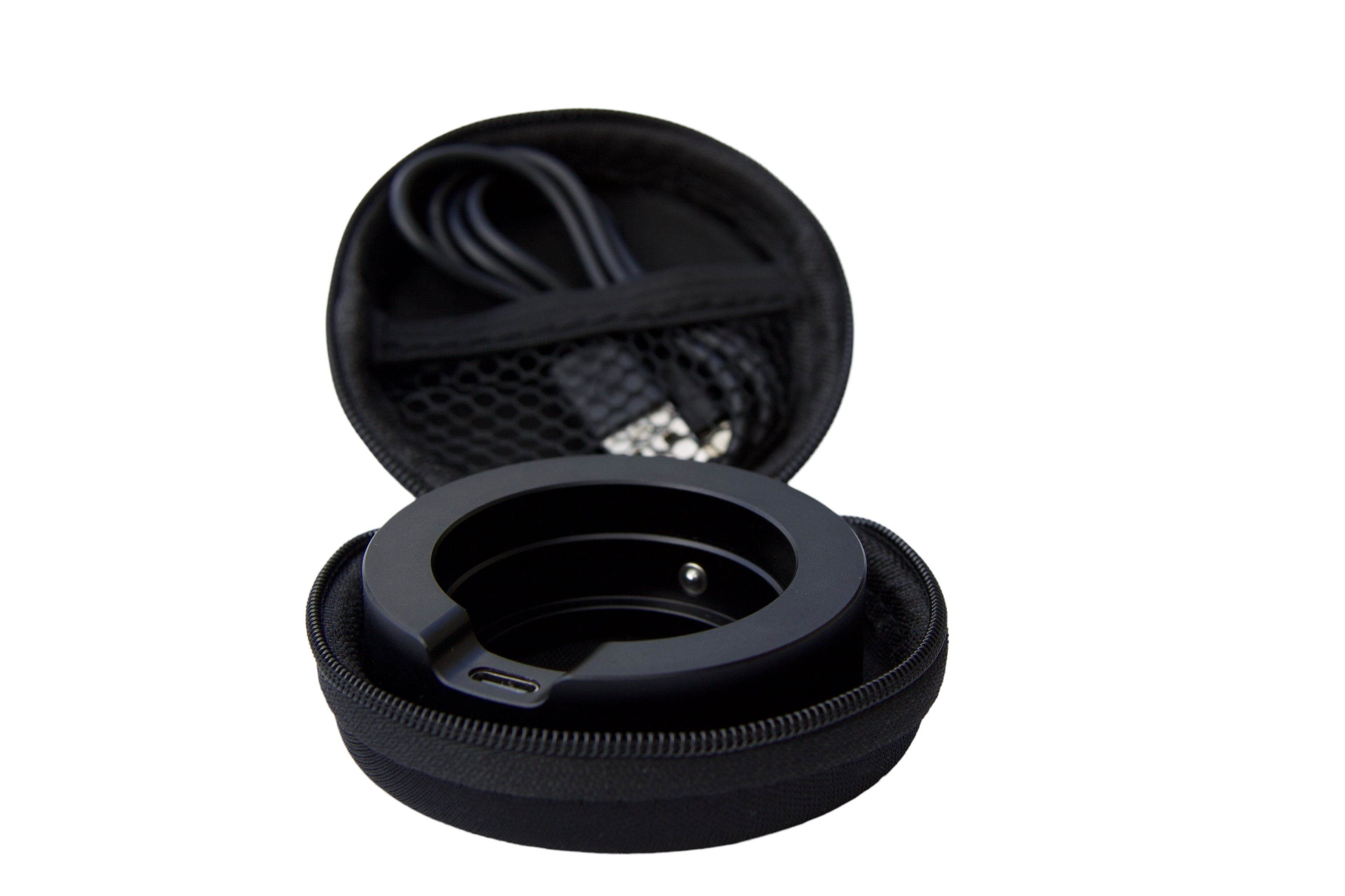 Circle Light retourné dans son pouch avec son chargeur 