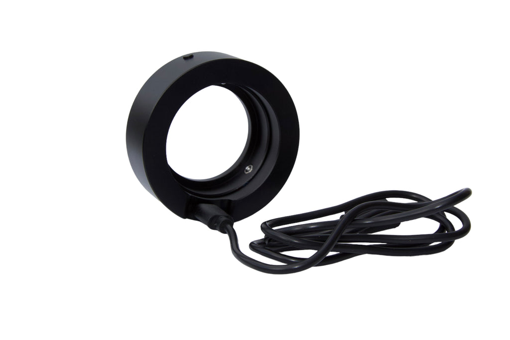 Circle Light avec son chargeur rentré dans la prise